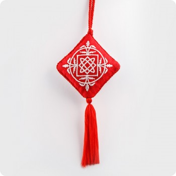Вышивка оберег со славянским символом Звезда Лады-богородицы